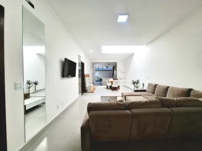 Casa de Condomínio com 3 Quartos para alugar, 160m² no Jardim Valencia, Ribeirão Preto