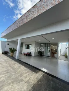 Casa com 3 Quartos à venda, 173m² no Adriana Parque, Anápolis