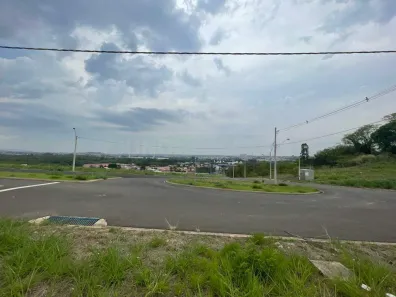 Lote/Terreno à venda, 250m² no Centro, Piracicaba