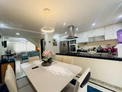 Sobrado com 3 Quartos à venda, 280m² no Vila Santo Estéfano, São Paulo