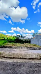Lote/Terreno à venda, 450m² no Loteamento Residencial Tiradentes, Poços de Caldas