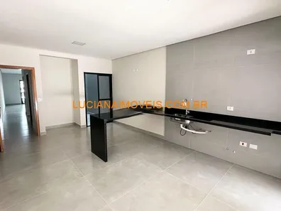Sobrado com 3 Quartos à venda, 180m² no Vila Ipojuca, São Paulo