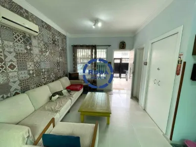 Casa com 2 Quartos à venda, 130m² no Marapé, Santos