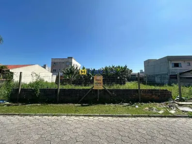 Lote/Terreno à venda, 792m² no Centro, Navegantes