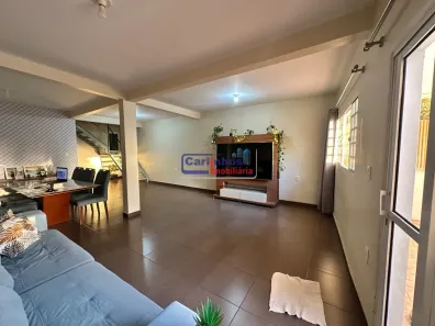Casa com 2 Quartos à venda, 130m² no Cruzeiro do Sul, Betim