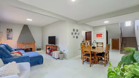 Casa com 5 Quartos à venda, 208m² no Rubem Berta, Porto Alegre