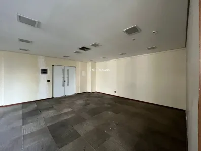 Sala Comercial para alugar, 110m² no Vila Olímpia, São Paulo