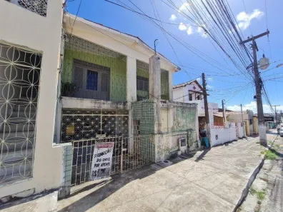Casa com 2 Quartos à venda, 515m² no Quintas, Natal