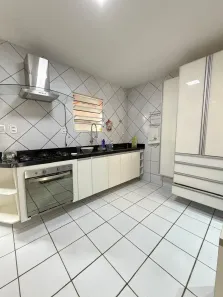 Casa de Condomínio com 4 Quartos para venda ou aluguel, 199m² no Cohama, São Luís