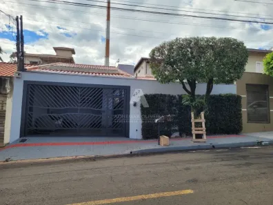 Casa com 4 Quartos à venda, 163m² no Jardim Alvorada, Londrina
