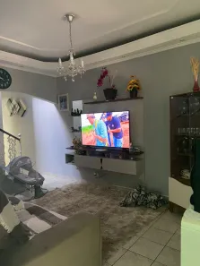 Casa com 3 Quartos à venda, 152m² no Vila Ester, São José dos Campos