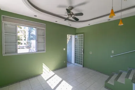 Casa com 2 Quartos à venda, 105m² no São Luiz, Belo Horizonte