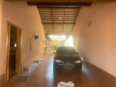 Casa com 3 Quartos à venda, 300m² no Jardim Europa, Goiânia