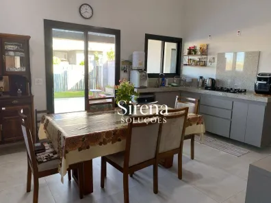 Casa com 4 Quartos à venda, 146m² no , Holambra