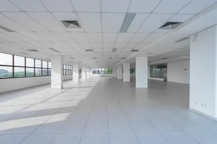 Ponto Comercial para alugar, 900m² no Centro, Manaus