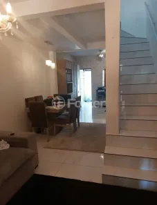 Sobrado com 2 Quartos à venda, 69m² no Maria Regina, Alvorada