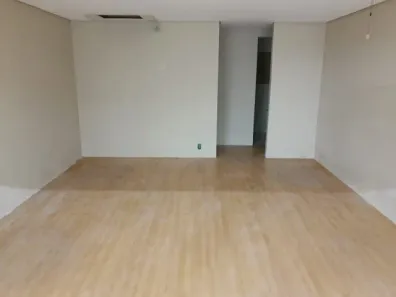 Ponto Comercial para alugar, 35m² no Centro, Petrópolis