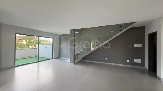 Casa com 3 Quartos à venda, 182m² no Itacorubi, Florianópolis