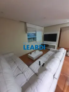 Imóvel Comercial com 3 Quartos à venda, 228m² no Vila Boaçava, São Paulo