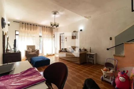 Casa com 3 Quartos à venda, 173m² no Vila Gumercindo, São Paulo