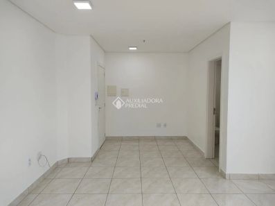 Sala Comercial à venda, 34m² no Centro, Canoas