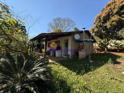 Fazenda/Sítio com 2 Quartos à venda, 1000m² no Curral, Ibiúna