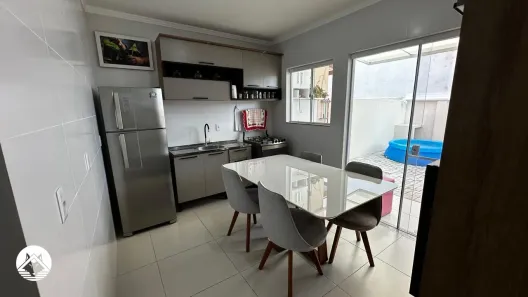 Sobrado com 2 Quartos à venda, 75m² no Centro, Balneário Piçarras