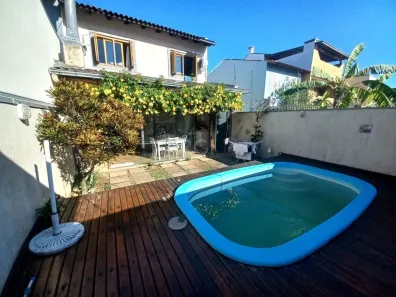 Sobrado com 3 Quartos à venda, 200m² no Aberta dos Morros, Porto Alegre