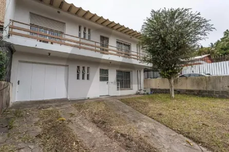 Casa com 3 Quartos para alugar, 212m² no Chácara das Pedras, Porto Alegre
