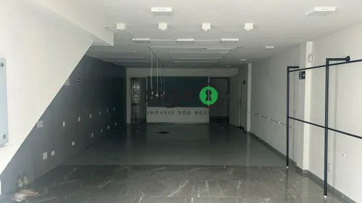 Prédio Comercial para alugar, 260m² no Cidade Mãe do Céu, São Paulo