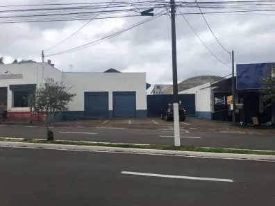Galpão/Depósito/Armazém à venda, 387m² no Centro, Londrina