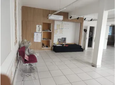 Sala Comercial para alugar, 221m² no Centro, Belo Horizonte