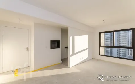 Apartamento com 2 Quartos à venda, 58m² no Jardim do Salso, Porto Alegre