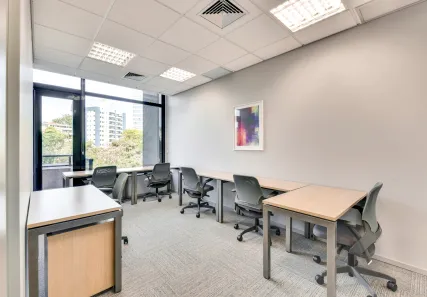 Sala Comercial para alugar, 30m² no Cambuí, Campinas