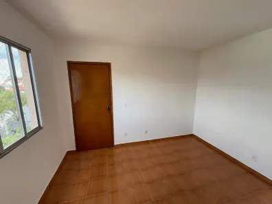 Apartamento com 2 Quartos para alugar, 54m² no Jardim Santa Terezinha, Taboão da Serra