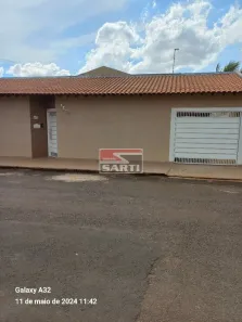 Casa com 5 Quartos à venda, 220m² no Centro, Jaboticabal