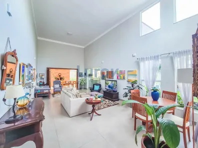 Casa de Condomínio com 3 Quartos à venda, 212m² no Chácaras Silvania, Valinhos