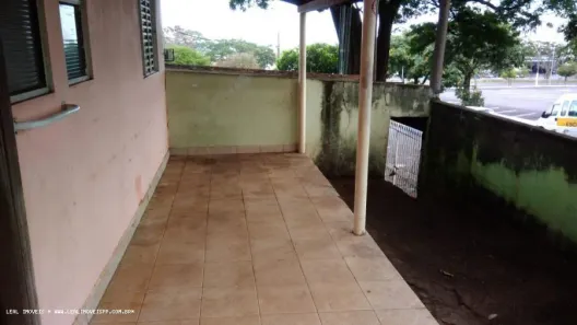 Casa com 3 Quartos à venda, 330m² no Vila Formosa, Presidente Prudente