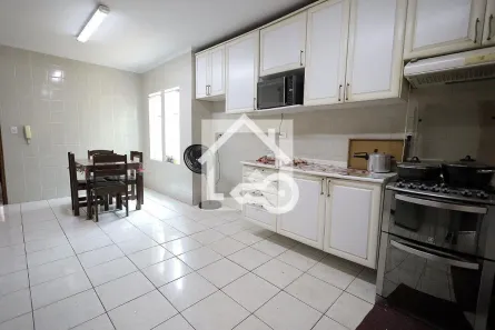 Casa com 3 Quartos à venda, 220m² no Vila Helena, Santo André