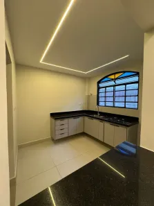 Apartamento com 3 Quartos para alugar, 84m² no Jardim São Lourenço, Campo Grande
