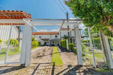 Casa de Condomínio com 2 Quartos à venda, 49m² no Hípica, Porto Alegre