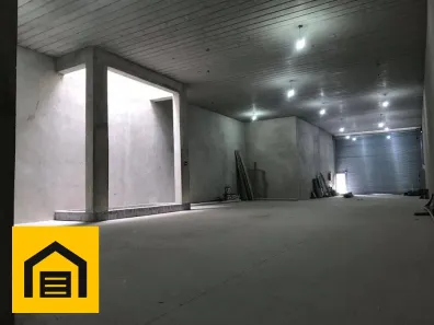 Ponto Comercial para alugar, 240m² no Vila Bocaina, Mauá