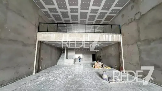 Galpão/Depósito/Armazém para alugar, 472m² no Cambuí, Campinas