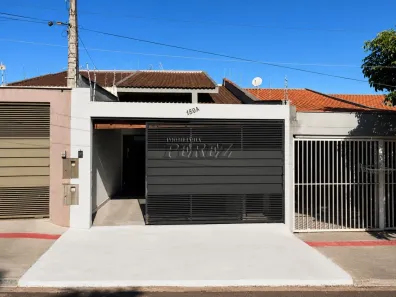 Casa com 3 Quartos à venda, 86m² no Loteamento Chamonix, Londrina