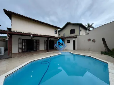 Sobrado com 4 Quartos à venda, 297m² no Canto do Forte, Praia Grande