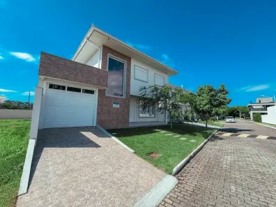 Casa de Condomínio com 3 Quartos à venda, 247m² no Campeche, Florianópolis