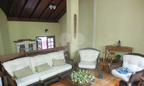 Sobrado com 4 Quartos à venda, 425m² no Jardim Vitória Régia, São Paulo