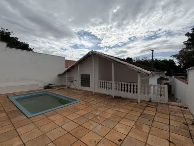 Casa com 3 Quartos para alugar, 190m² no Jardim Francano, Franca