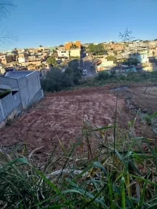 Lote/Terreno à venda, 649m² no Cabral, Contagem