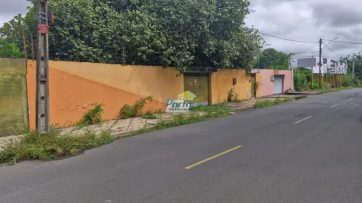 Casa com 10 Quartos à venda, 372m² no Planalto, Teresina
